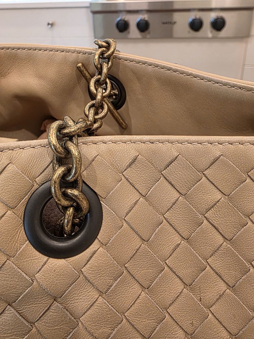 Bottega Veneta Double Chain Intrecciato Nappa Woven Leather Tote Bag Medium - Picture 11 of 16